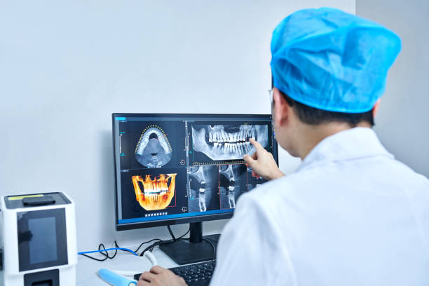 Best Emergency Root Canal Treatment in Azalea Park, FL
