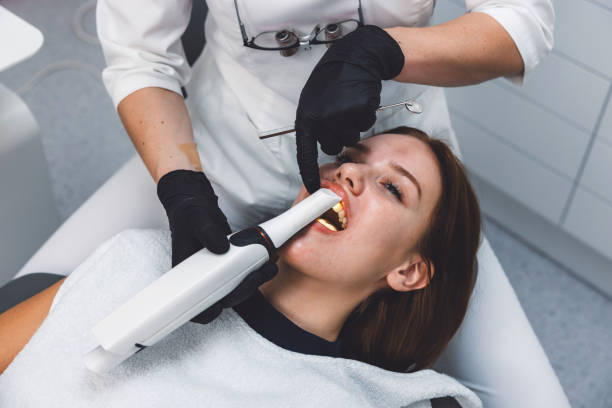 Best Emergency Dental Extractions in Azalea Park, FL
